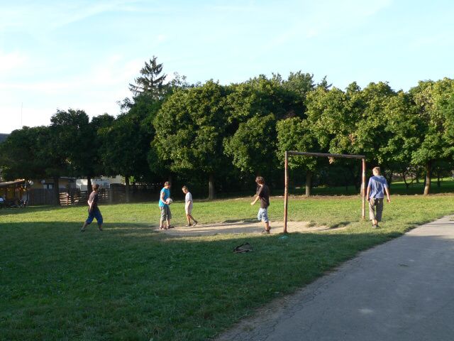 srpen 2009