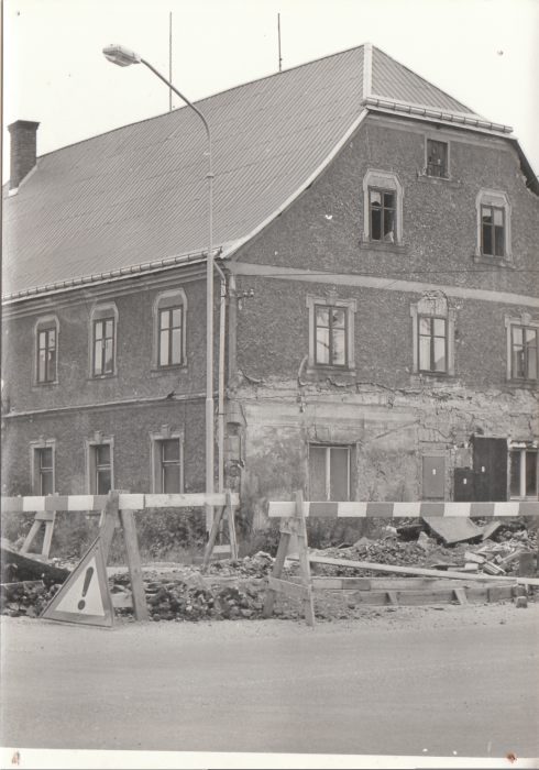 stavba: �ervenec - z��� 1984