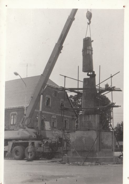 stavba: �ervenec - z��� 1984