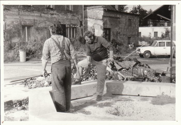 stavba: �ervenec - z��� 1984